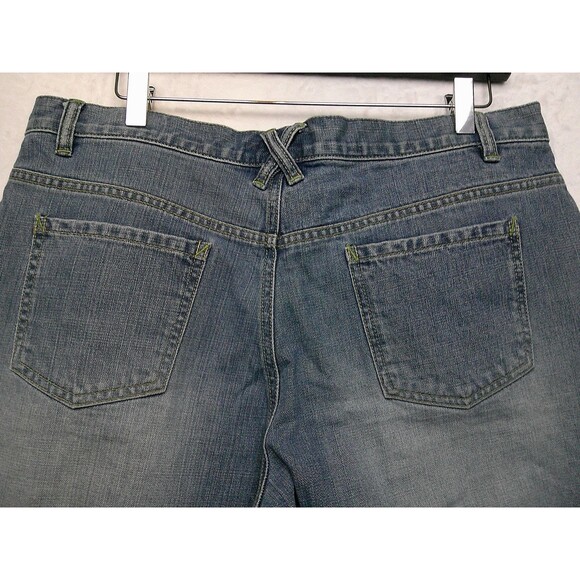 Liz Claiborne Boot Cut Jeans Size 14 Embroidered Flowers Blue Pockets Denim - Picture 10 of 16